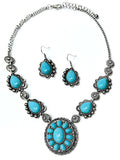 TURQUOISE CONCHO PENDANT NECKLACE. BEAUTIFUL!